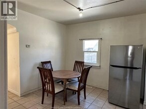 414 Crawford Ave in Windsor, ON - Building Photo - Building Photo