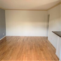 21 Spinnaker St, Unit 6A in Marina Del Rey, CA - Building Photo - Building Photo