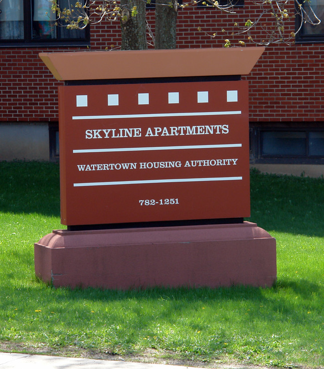 Skyline Apartments in Watertown, NY - Building Photo - Building Photo