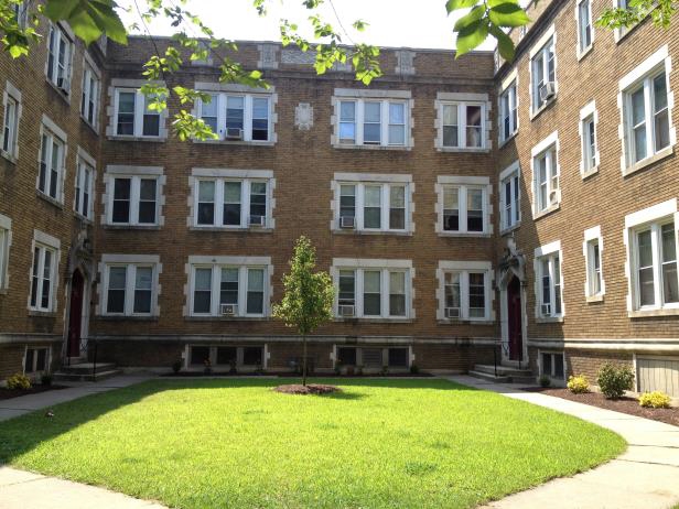 West End Apartments in Hartford, CT - Foto de edificio