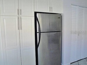 6061 Bahia Del Mar Blvd S in St. Petersburg, FL - Building Photo - Building Photo