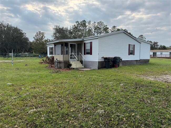 2375 Orangedale Rd in Lakeland, FL - Foto de edificio - Building Photo