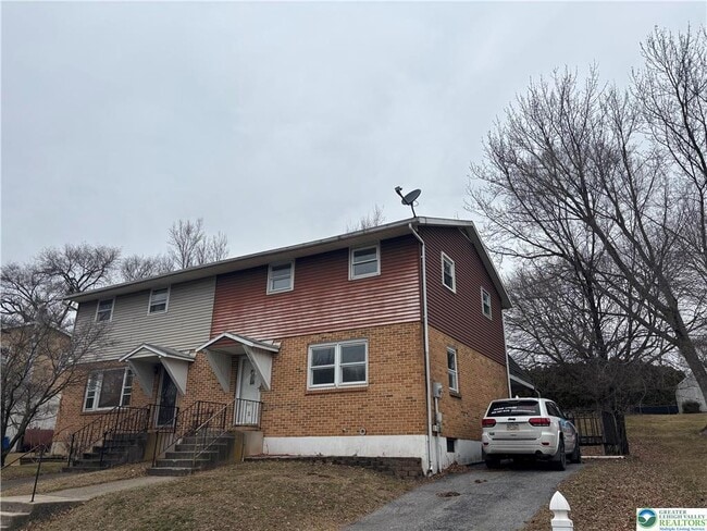 property at 616 Banks St