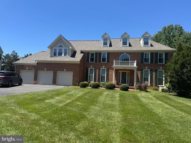 property at 8300 Apple Ct