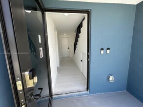 14624 SW 261st Terrace in Princeton, FL - Building Photo - Building Photo