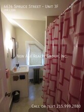 4634 Spruce St, Unit Unit 3F in Philadelphia, PA - Foto de edificio - Building Photo