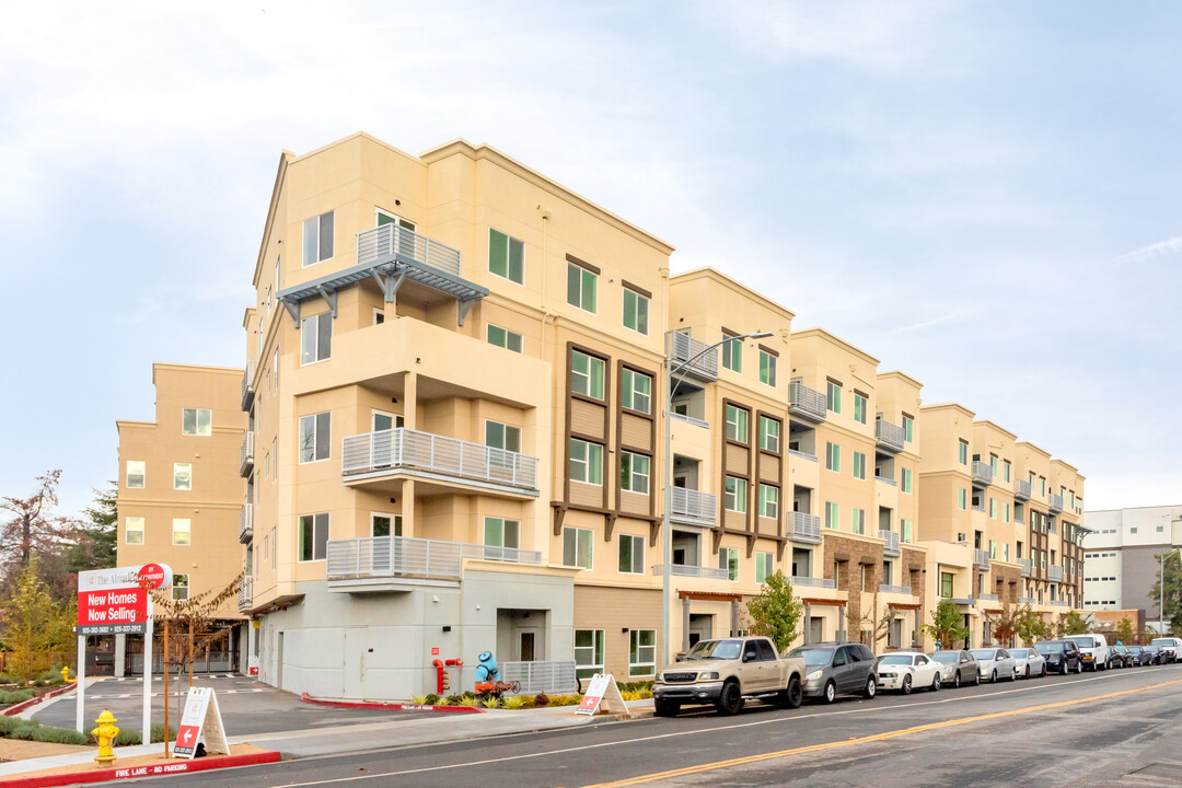 The Almaden in San Jose, CA - Building Photo