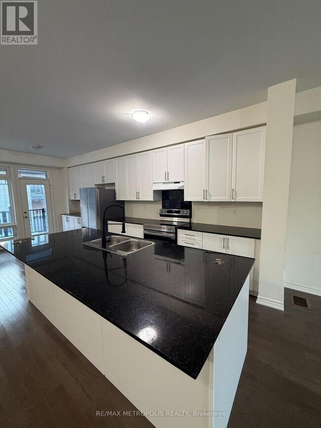 508 Danks Ridge Dr in Ajax, ON - Building Photo - Building Photo