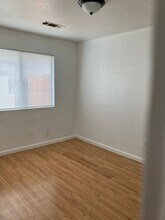 926 W 13th St in Merced, CA - Building Photo - Building Photo