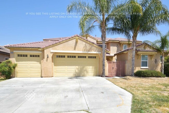 property at 2263 Finch Cir