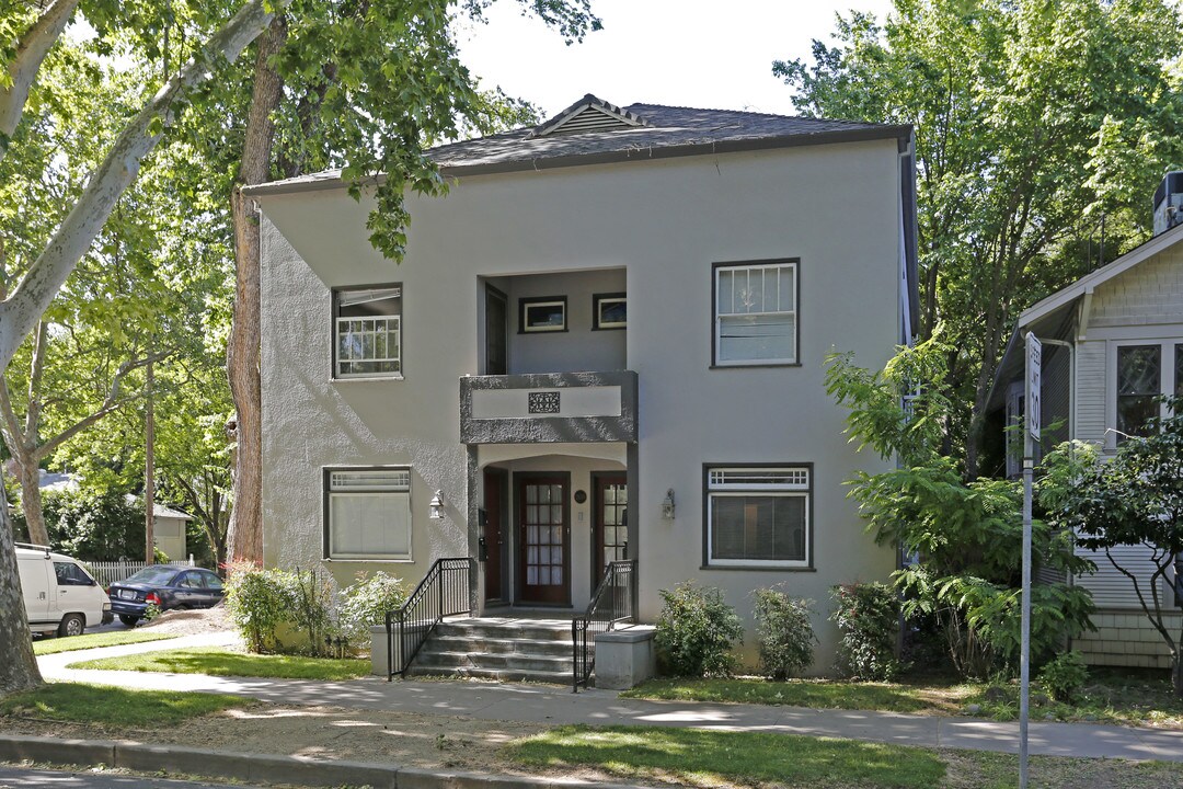 2630 E St in Sacramento, CA - Foto de edificio