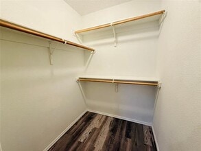 5708 Giddyup Ln in Fort Worth, TX - Building Photo - Building Photo