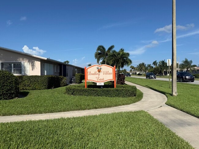 property at 2676 Dudley Dr E