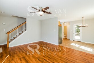 227 Jadin Ct in Winston-Salem, NC - Building Photo - Building Photo