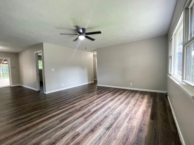 1932 S Broadway Ave in Springfield, MO - Building Photo - Building Photo