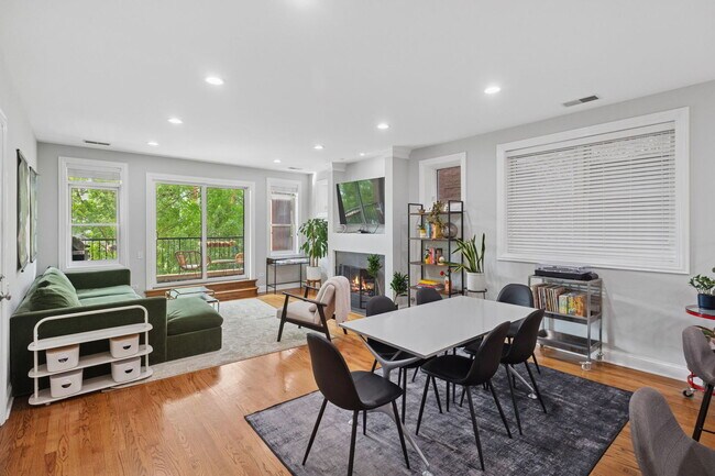 3539 N Southport Ave in Chicago, IL - Building Photo - Building Photo