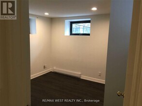 152 Dowling Ave in Toronto, ON - Building Photo - Building Photo