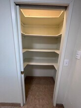 12975 Houston Ave in Hanford, CA - Building Photo - Building Photo