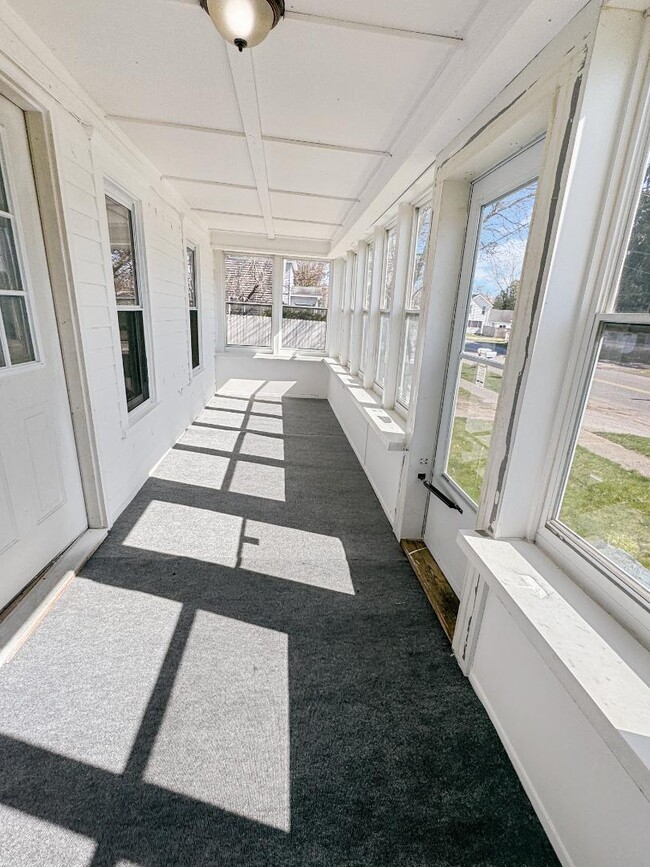 719 Washington St in Lakeview, MI - Building Photo - Building Photo
