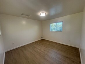 417-417-417-412 Dibblee Ave in Santa Barbara, CA - Building Photo - Building Photo