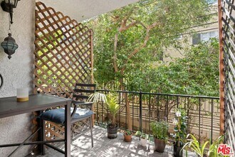 1375 Kelton Ave in Los Angeles, CA - Building Photo - Building Photo