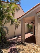 1334 Seagrape Cir in Weston, FL - Building Photo - Building Photo