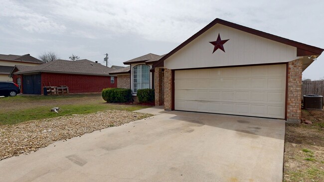 2706 Woodlands Dr in Killeen, TX - Building Photo - Building Photo
