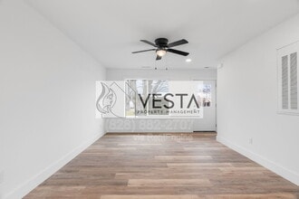 61 Scates St in Waynesville, NC - Building Photo - Building Photo