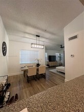 2440 E Preserve Way, Unit 301 in Miramar, FL - Building Photo - Building Photo