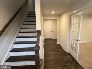 8711 Shady Pines Dr in Frederick, MD - Building Photo - Building Photo