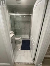 138 Aylesbury Dr in Brampton, ON - Building Photo - Building Photo