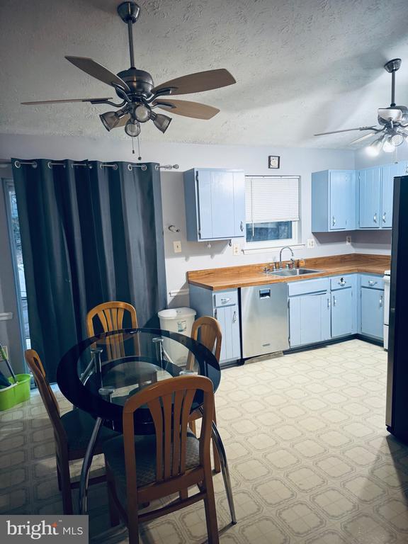 3041 Blackland Ct in Waldorf, MD - Building Photo - Building Photo