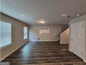 255 Hawthorn Trail in Macon, GA - Building Photo - Building Photo