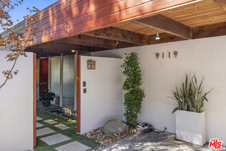 9119 Thrasher Ave in Los Angeles, CA - Building Photo - Building Photo