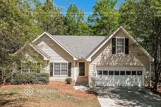 property at 2604 Carolina Ct