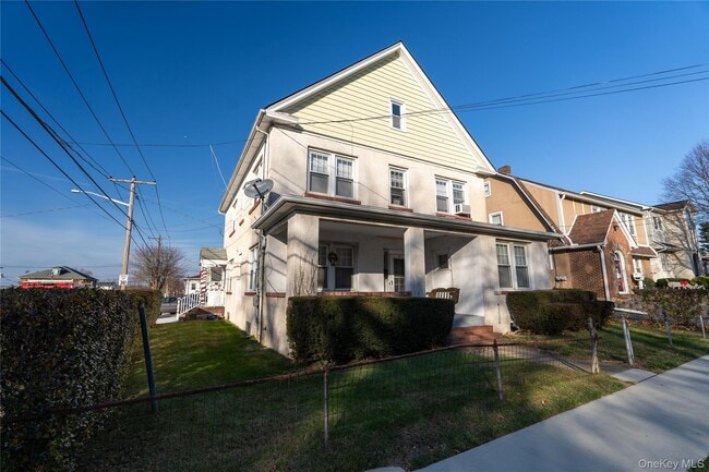 property at 43 4th St