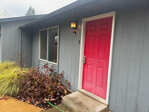 41 N Lawrence St in Eugene, OR - Building Photo - Building Photo