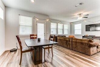 7400 Wynkoop Ct in Austin, TX - Building Photo - Building Photo