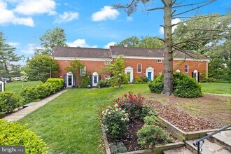 3282 Martha Custis Dr in Alexandria, VA - Building Photo - Building Photo
