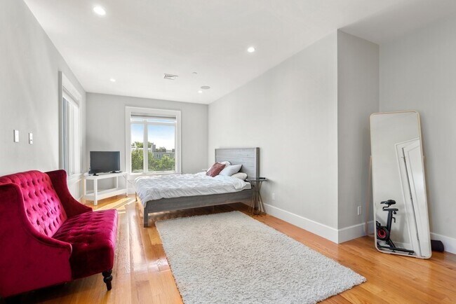 17 Vinton St in Boston, MA - Building Photo - Building Photo