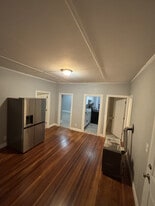 506 4th St, Unit 1 in Fall River, MA - Building Photo