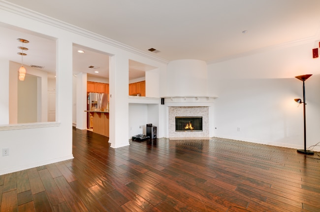 16608 Honeybrook Ave in San Diego, CA - Foto de edificio - Building Photo