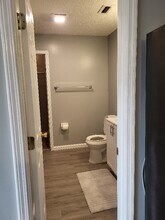 3928 Fouraker Rd, Unit 1 in Jacksonville, FL - Foto de edificio - Building Photo