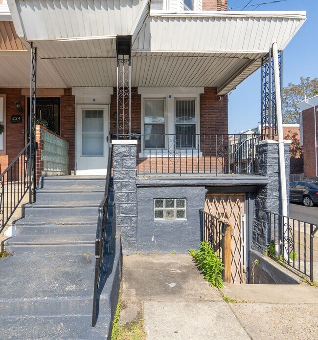 property at 226 N 60th St
