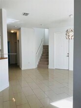 8048 NW 108th Ct in Miami, FL - Building Photo - Building Photo