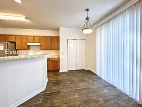 218 Copperbend Dr SE in Austell, GA - Building Photo - Building Photo