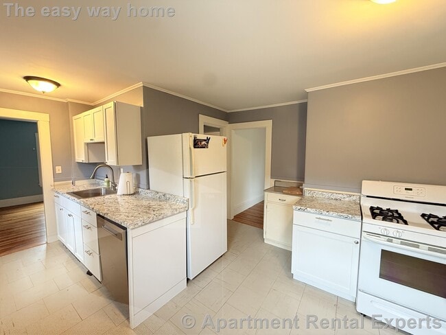 property at 19 Porter St