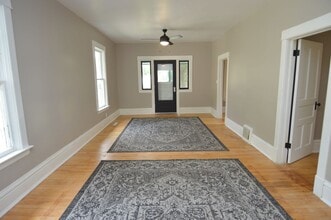 611 Walsh St in Crookston, MN - Building Photo - Building Photo