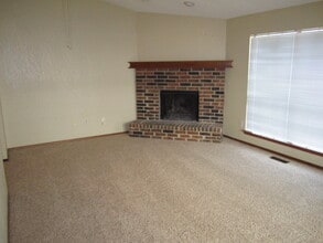 2701 Pennington Ave in Edmond, OK - Building Photo - Building Photo