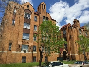 Majestic Apartments in Detroit, MI - Building Photo - Building Photo